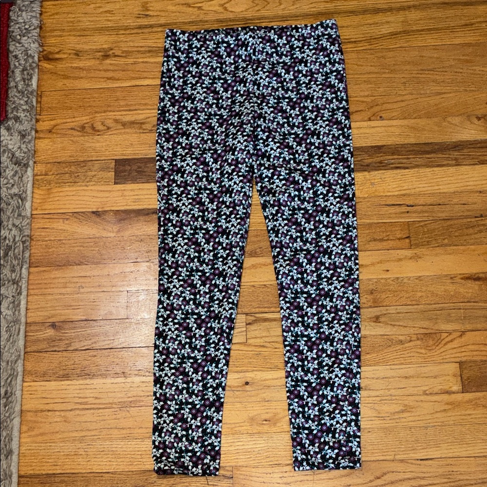 Bethany Mota Floral Pattern Leggings, Size M Workout or casual